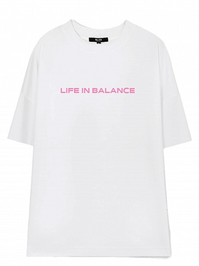 Футболка "Life in balance", Белый