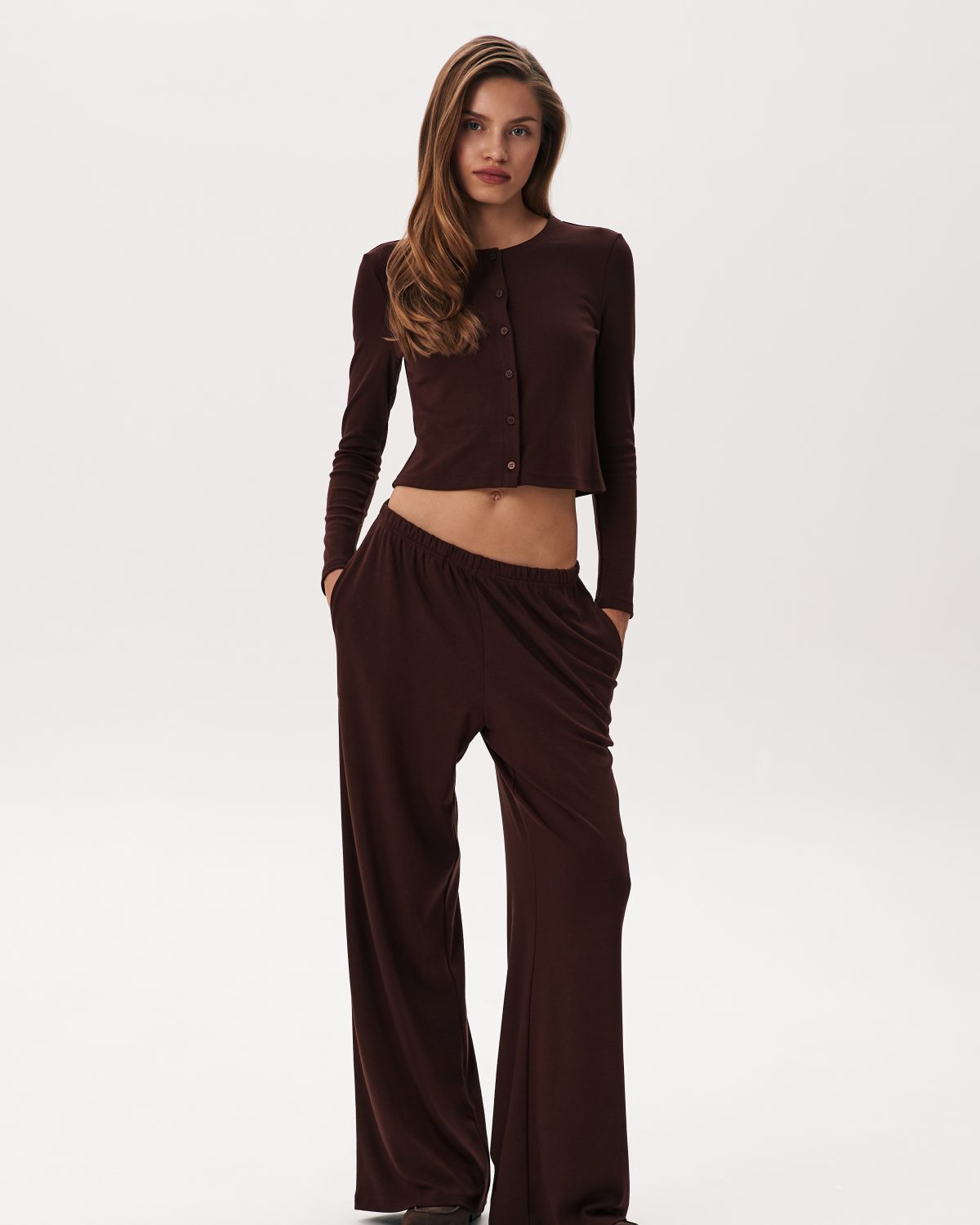 Брюки In&O 2025