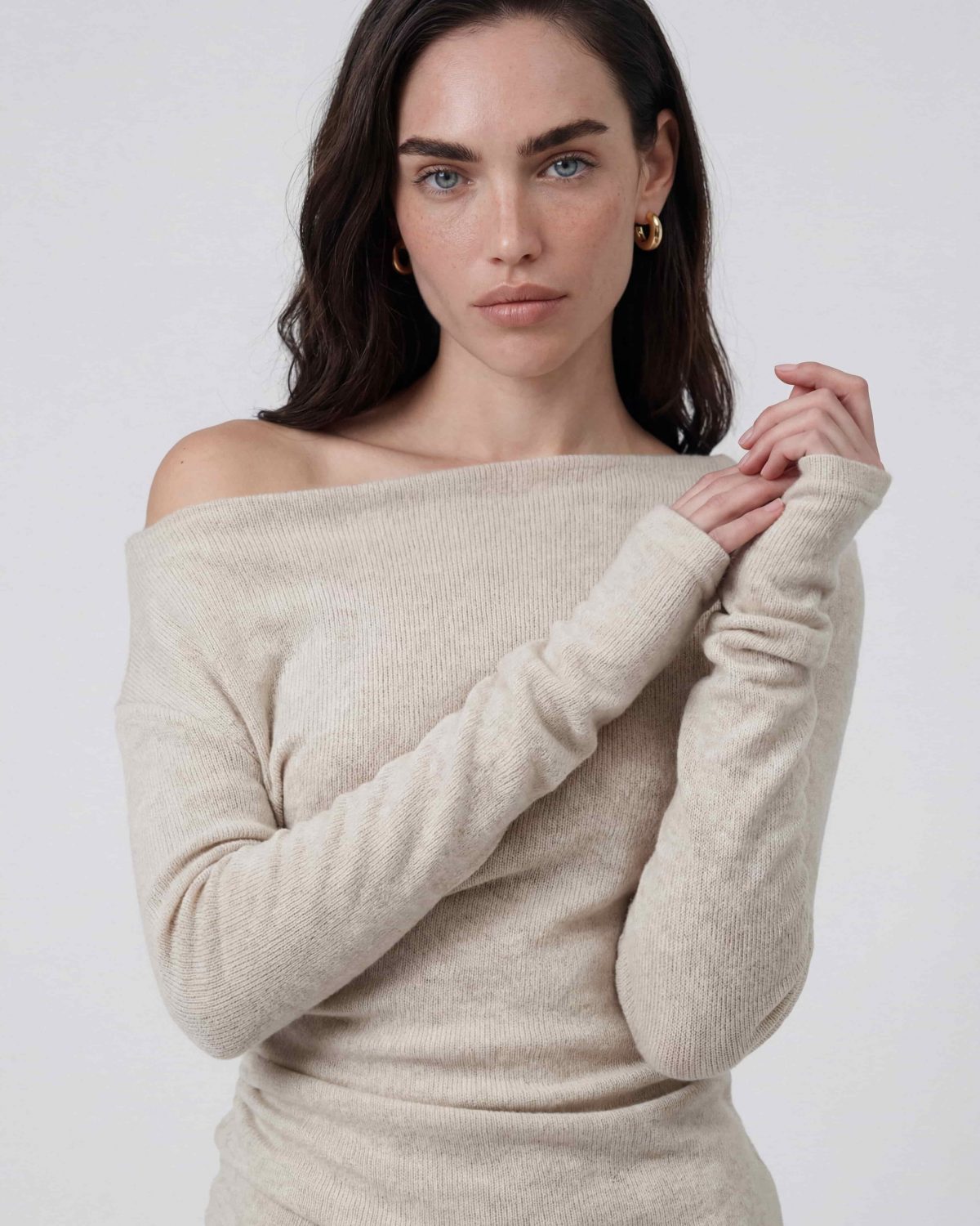 Лонгслив Формула нежности бежевый