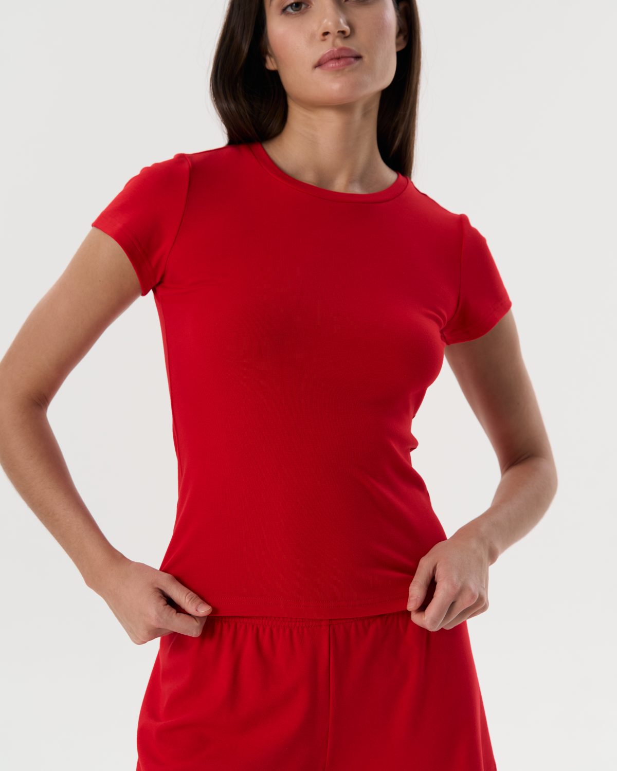 Футболка облегающая красный