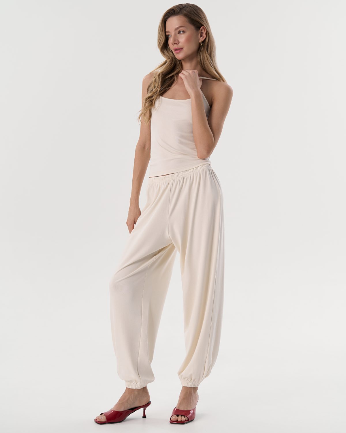 Шаровары молочный